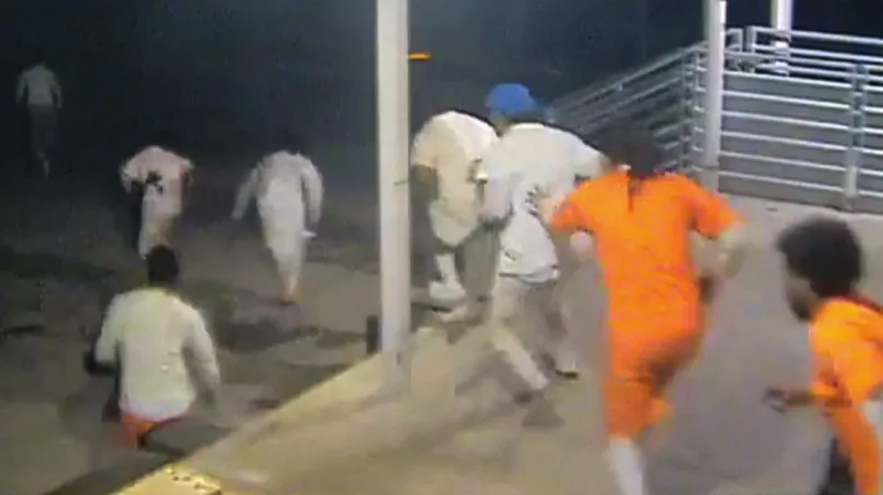 fleeing inmates