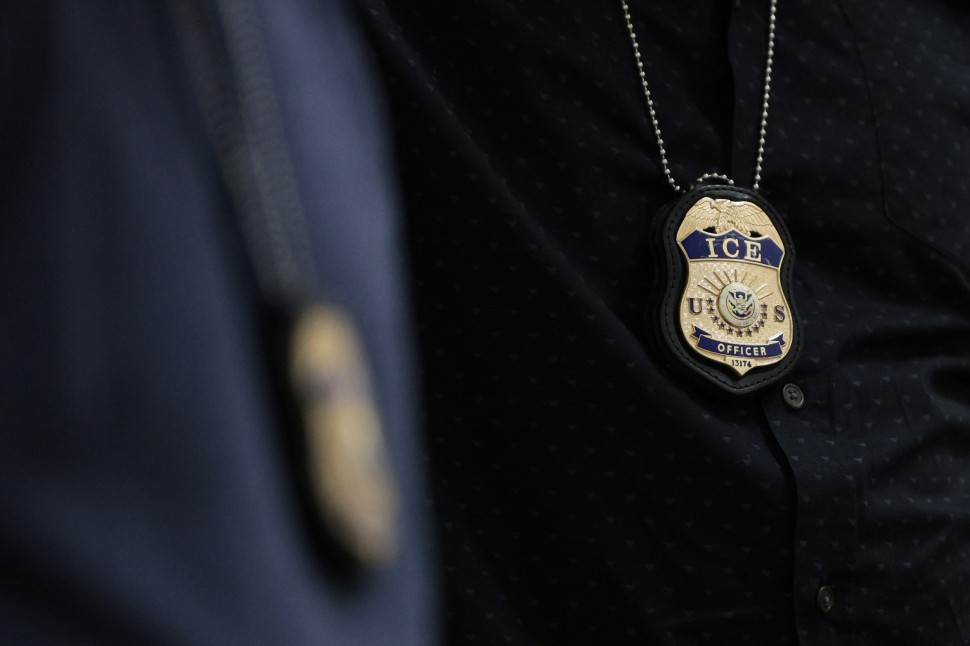 ICE agents
